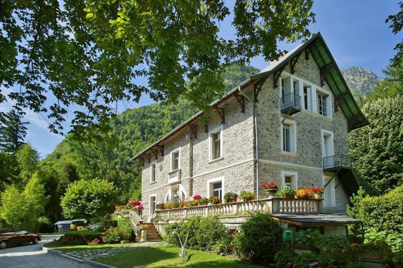 Готель Camping Le Rochetaillee Grandes Sables Екстер'єр фото