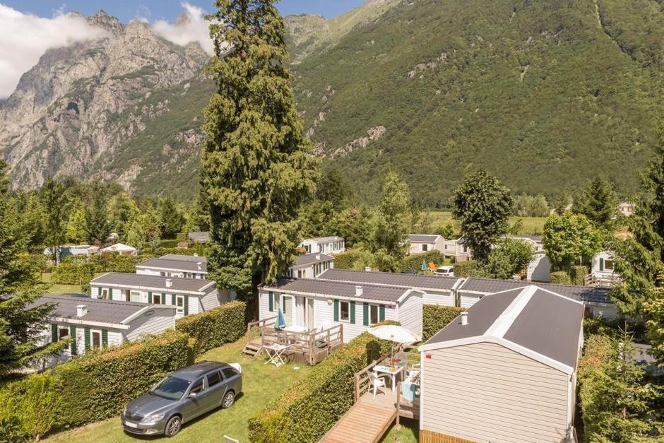 Готель Camping Le Rochetaillee Grandes Sables Екстер'єр фото
